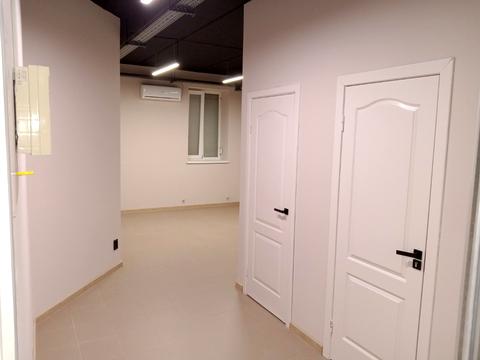 коммерческая по адресу Ивана Миколайчука ул., 6