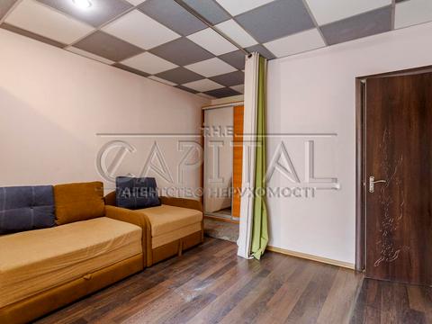 комерційна за адресою Цілинна, 4а