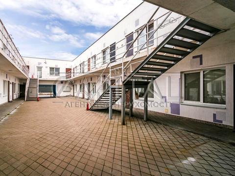 комерційна за адресою Цілинна, 4а