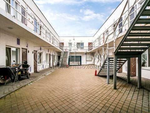 комерційна за адресою Цілинна, 4а