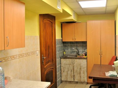 комерційна за адресою Єреванська вул., 8