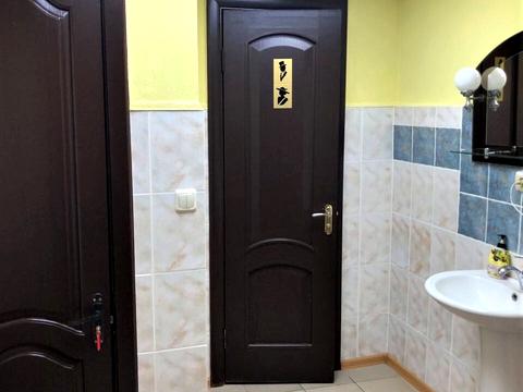 комерційна за адресою Єреванська вул., 8