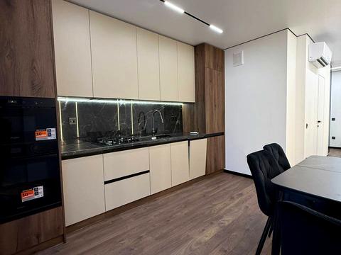 квартира за адресою Юліана Пелеша вул., 3а