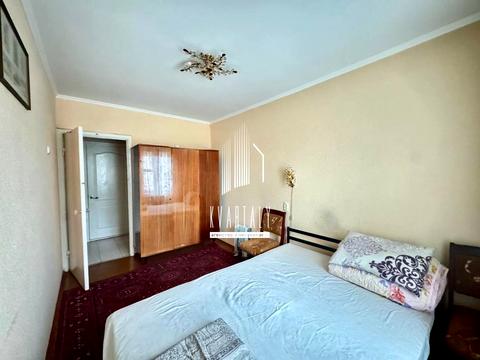 квартира за адресою Прирічна вул., 5