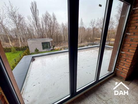 дом по адресу Трояндова