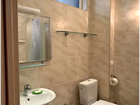 квартира за адресою Кропивницького вул., 18