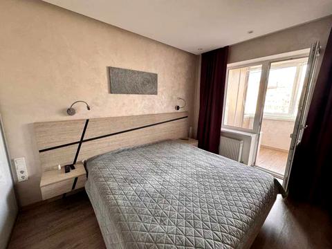 квартира за адресою Набережна Перемоги вул., 116