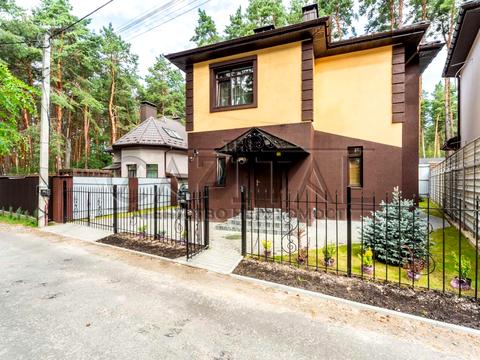 будинок за адресою Абрикосова вул.