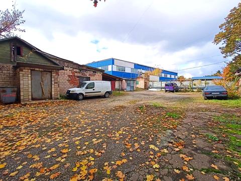 паркомісце за адресою Любецька вул., 60А