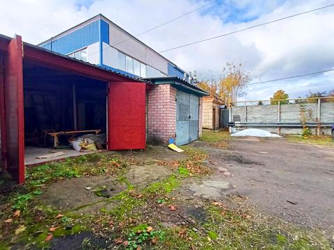 паркомісце за адресою Любецька вул., 60А