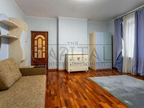 дом по адресу вул. Киевская