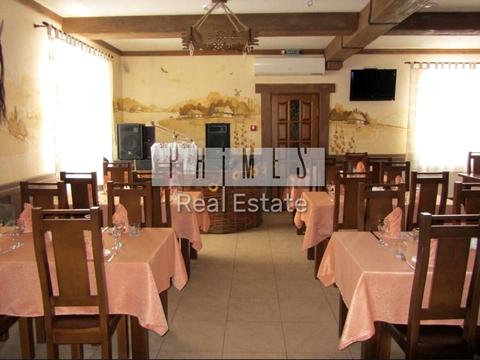 комерційна за адресою Київська, 25