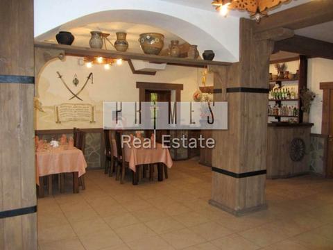 комерційна за адресою Київська, 25