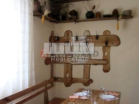 комерційна за адресою Київська, 25