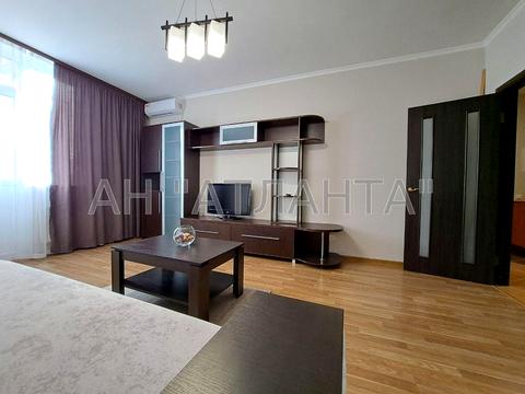 квартира за адресою Степана Рудницького вул. (Академіка Вільямса), 5