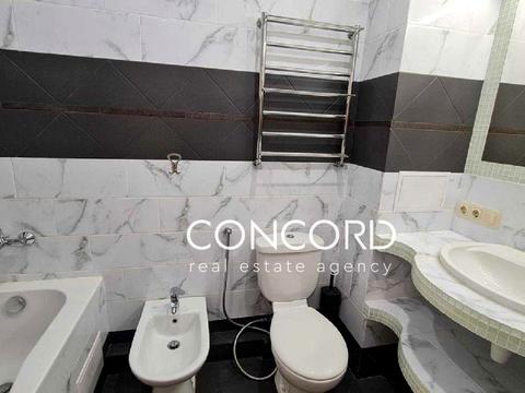 квартира за адресою Героїв полку "Азов" вул. (Маршала Малиновського), 8