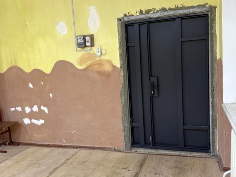 комерційна за адресою Молодіжна вул., 12/1