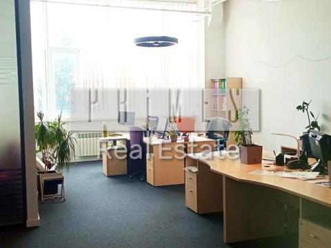 комерційна за адресою Лаврська вул. (Січневого Повстання), 16