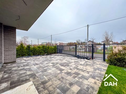 дом по адресу Трояндова