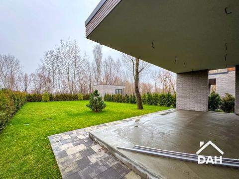 дом по адресу Трояндова