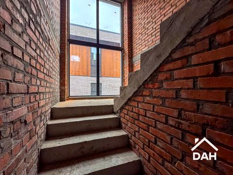 дом по адресу Трояндова