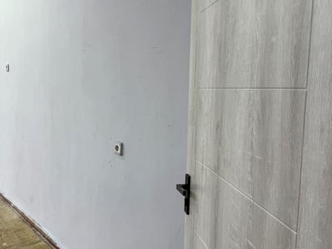 комерційна за адресою Молодіжна вул., 12/1