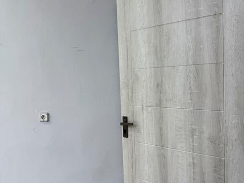 комерційна за адресою Молодіжна вул., 12/1