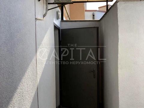 комерційна за адресою Ольги Кобилянської вул. (Горького), 5-Б