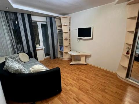 квартира за адресою Новокримська вул., 2