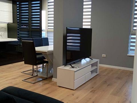 квартира за адресою Хотинська вул., 12