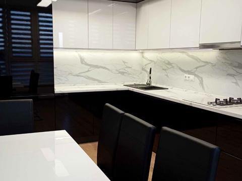 квартира за адресою Хотинська вул., 12