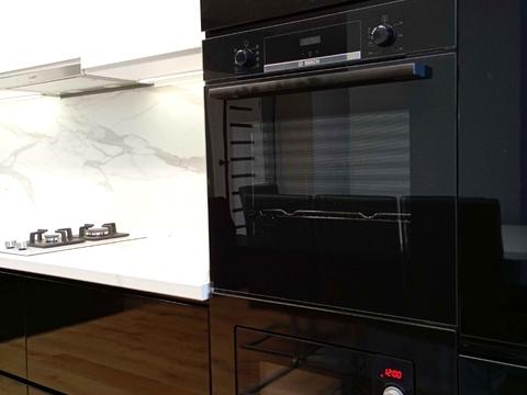 квартира за адресою Хотинська вул., 12