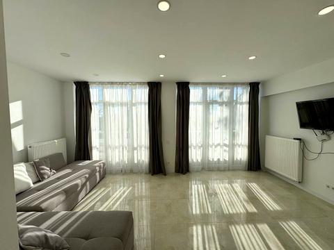 квартира за адресою Дениса Січинського вул., 2