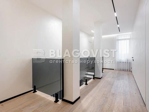 будинок за адресою набережна