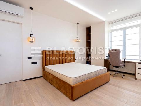 будинок за адресою набережна