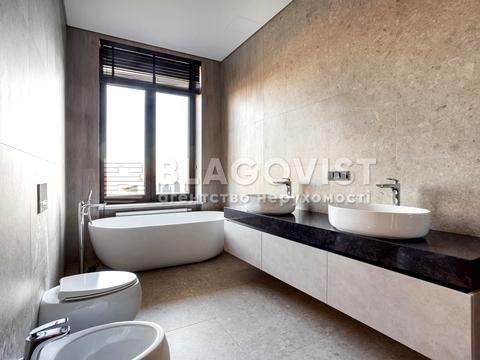 будинок за адресою набережна