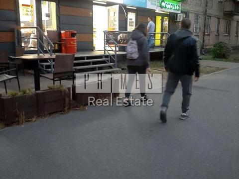 комерційна за адресою Миру просп., 7