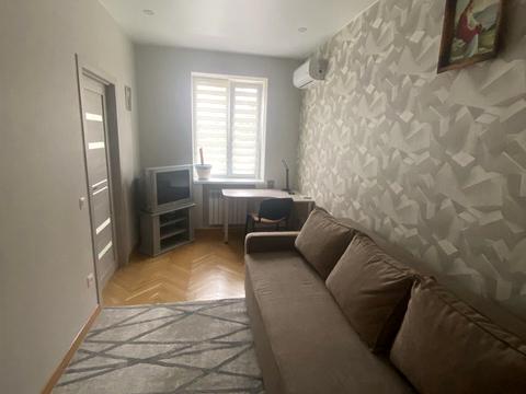 квартира по адресу Квитневая ул., 3