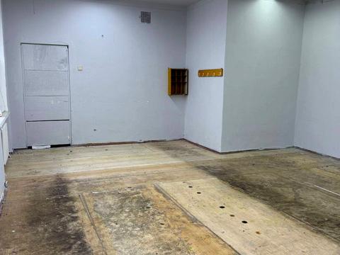 комерційна за адресою Молодіжна вул., 12/1