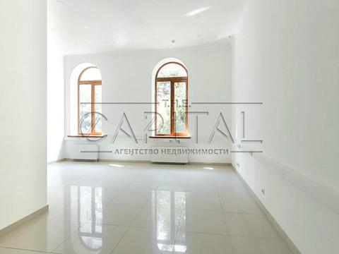 коммерческая по адресу Камянская ул. (Днепродзержинская), 1