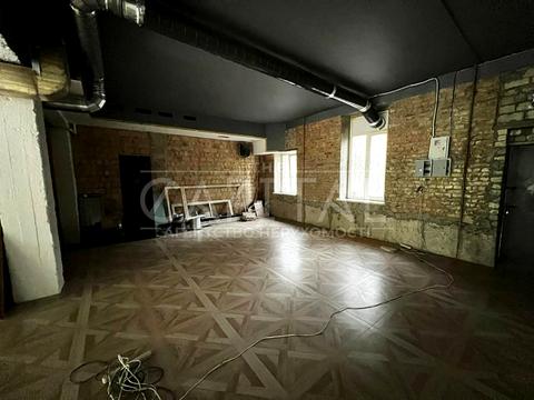 комерційна за адресою Вацлава Гавела бульв. (Івана Лепсе), 43