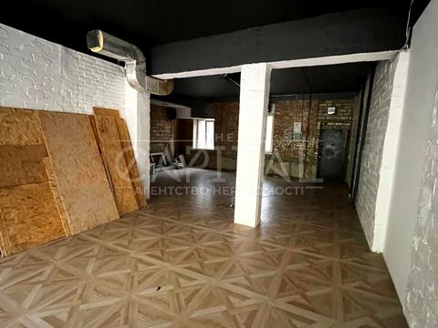 комерційна за адресою Вацлава Гавела бульв. (Івана Лепсе), 43