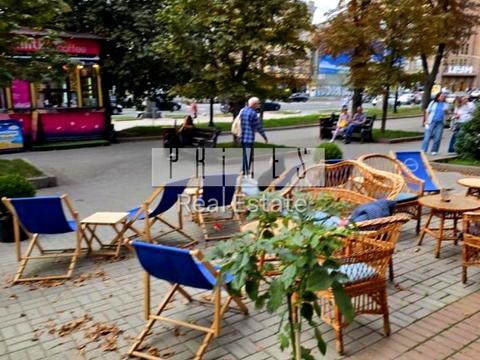 комерційна за адресою Хрещатик вул., 27-А