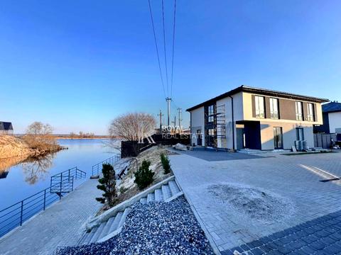 будинок за адресою Івана Франка вул., 1