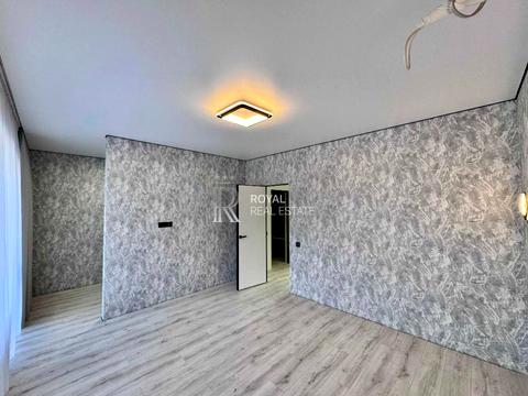 будинок за адресою Івана Франка вул., 1