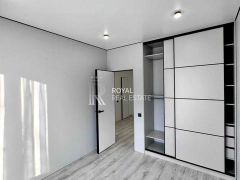 будинок за адресою Івана Франка вул., 1