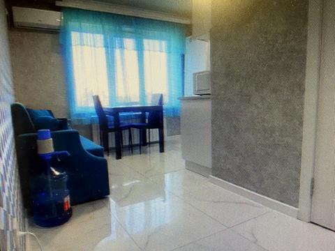 квартира за адресою Шкільна вул. (Героїв Сталінграда), 8