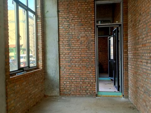 комерційна за адресою Щекавицька вул., 46