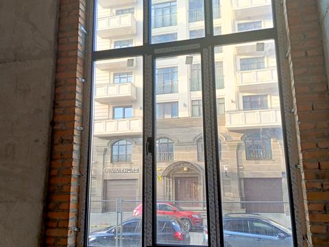 комерційна за адресою Щекавицька вул., 46