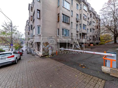 квартира за адресою Костельна вул., 10